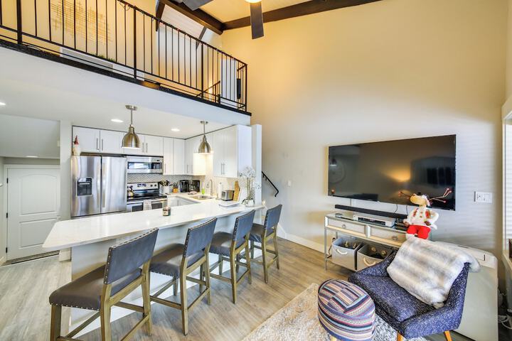 Waterfront Sandpoint Condo: Lake Access!