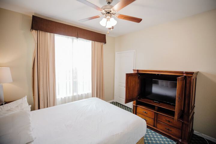 Room 44 of 63