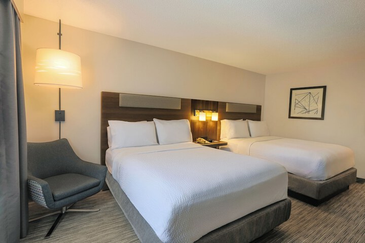 Room 43 of 73