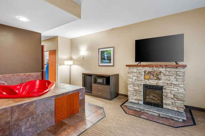 La Quinta Inn & Suites by Wyndham Boone University