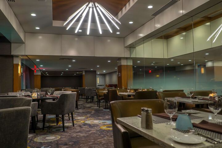 DoubleTree by Hilton Hotel Niagara Falls New York