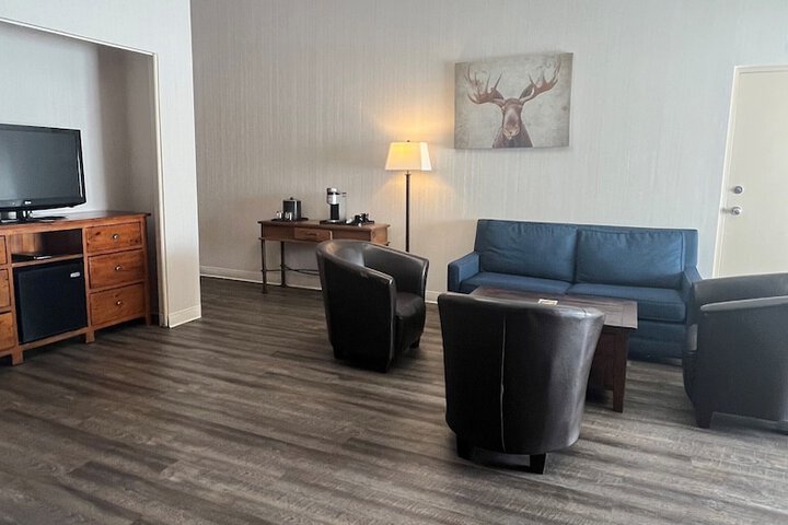 Room 56 of 151