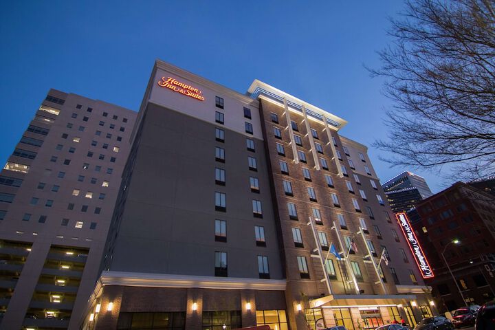 Hotel 2 of 44