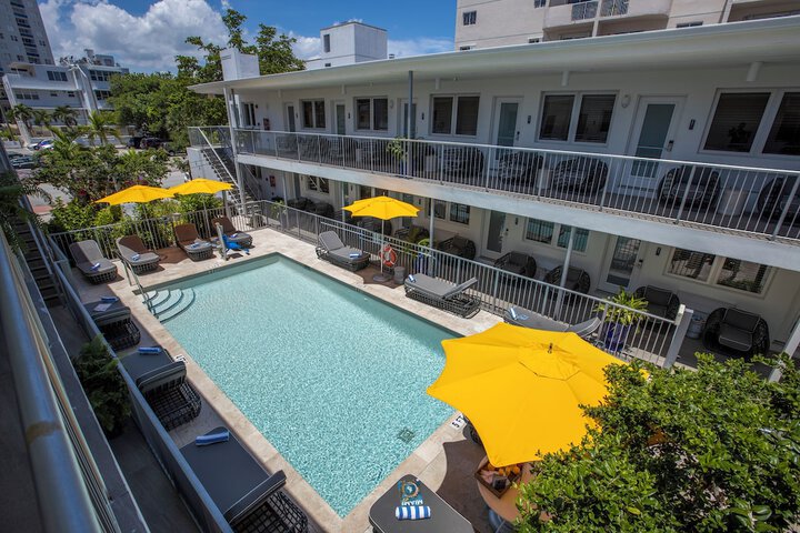 Pool 7 of 38