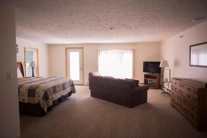 Room 12 of 41