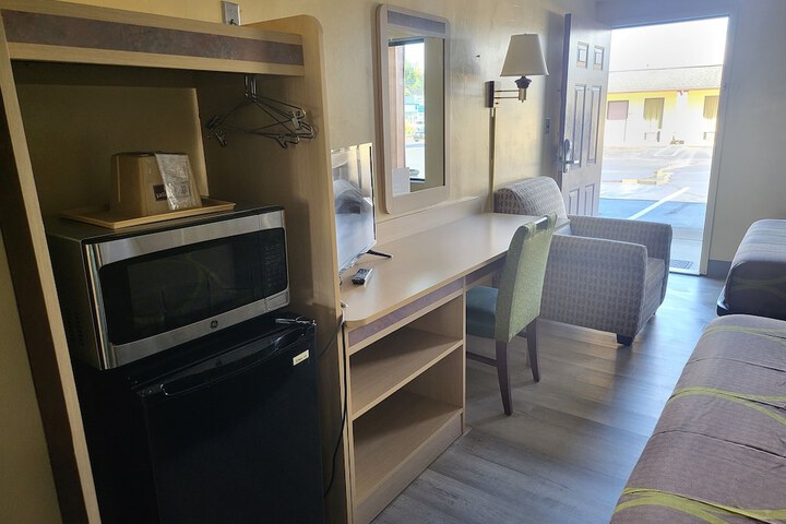 Room 20 of 46