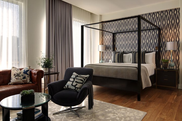 Room 47 of 97