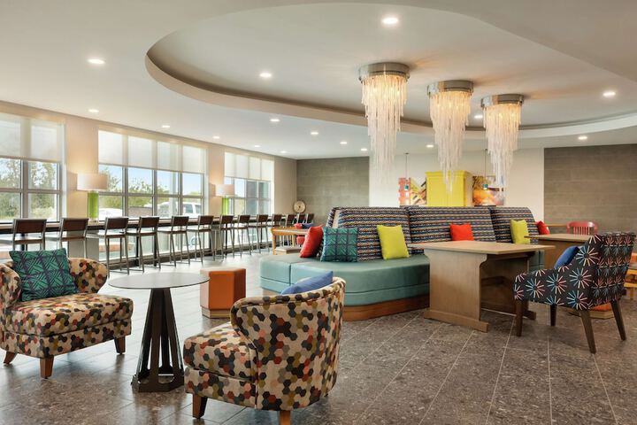 Hotel Interior 12 of 37