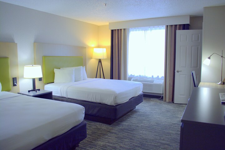 Room 18 of 24
