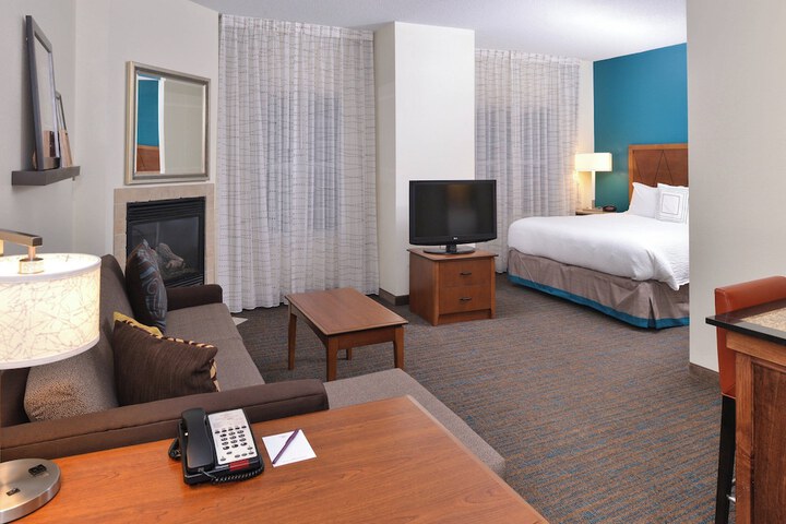 Room 36 of 59