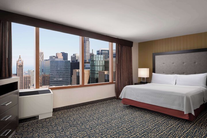 Room 21 of 36