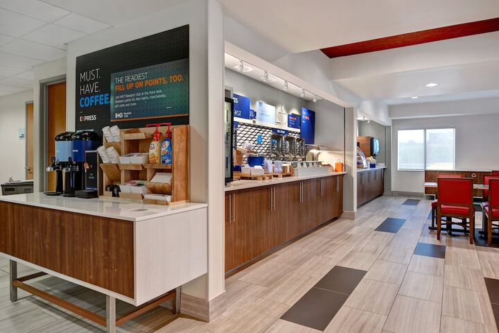 Holiday Inn Express Hotel & Suites Anderson-I-85 by IHG