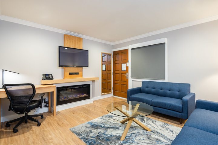 Room 34 of 68