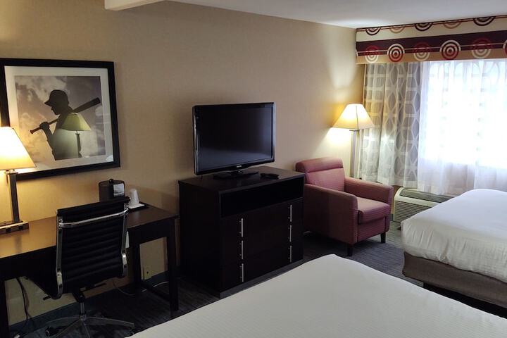 Room 19 of 25