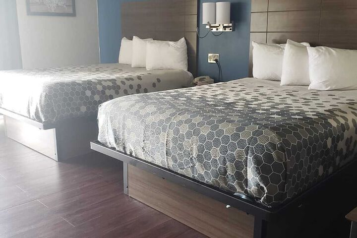 Baymont by Wyndham Bay City
