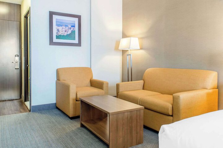 Quality Hotel Dorval