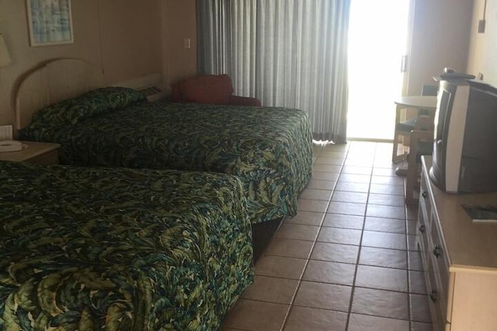 Room 22 of 49
