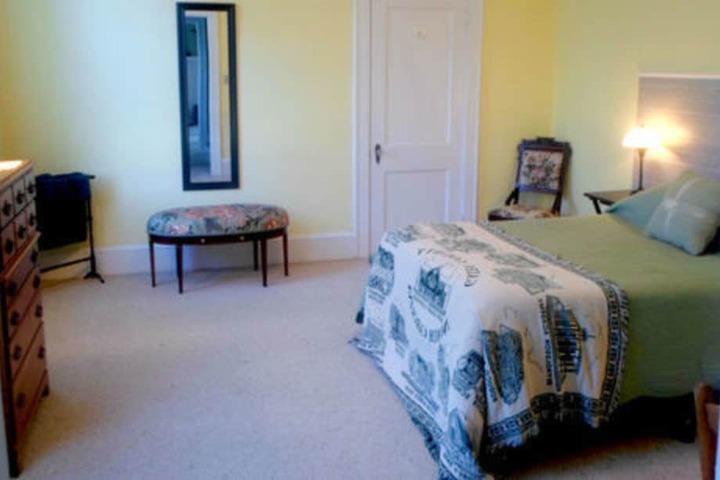 Room 40 of 51