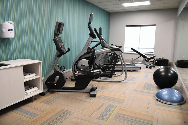 Holiday Inn Express & Suites Valdosta West - Mall Area by IHG