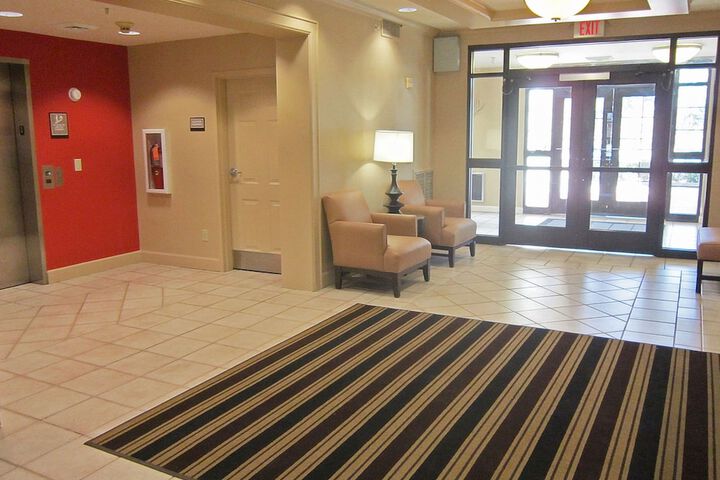 Hotel Interior 8 of 28