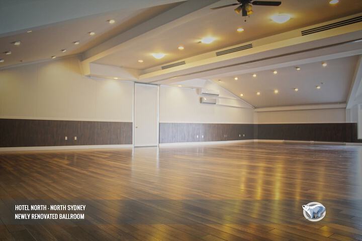 Ballroom/Hall 40 of 47