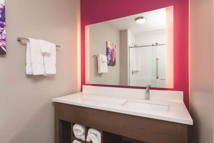 La Quinta Inn & Suites by Wyndham South Jordan