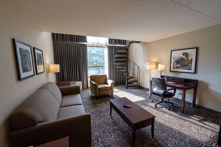 Room 22 of 48