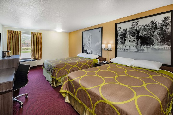 Room 16 of 27