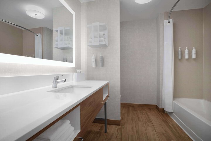 Hampton Inn Yorkville