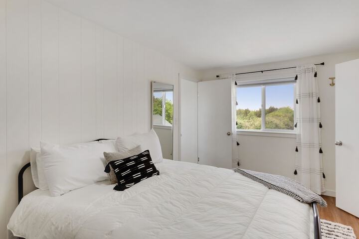 Breakwater Resort