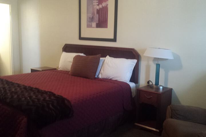 Room 34 of 60