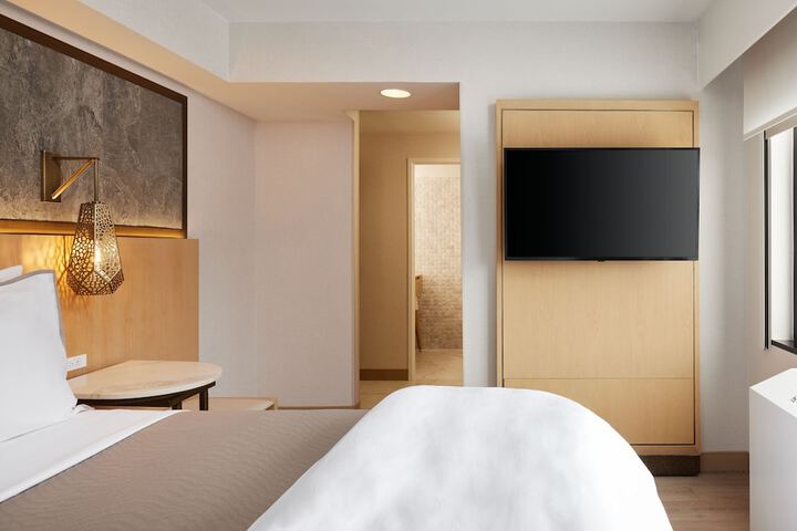 Room 40 of 155