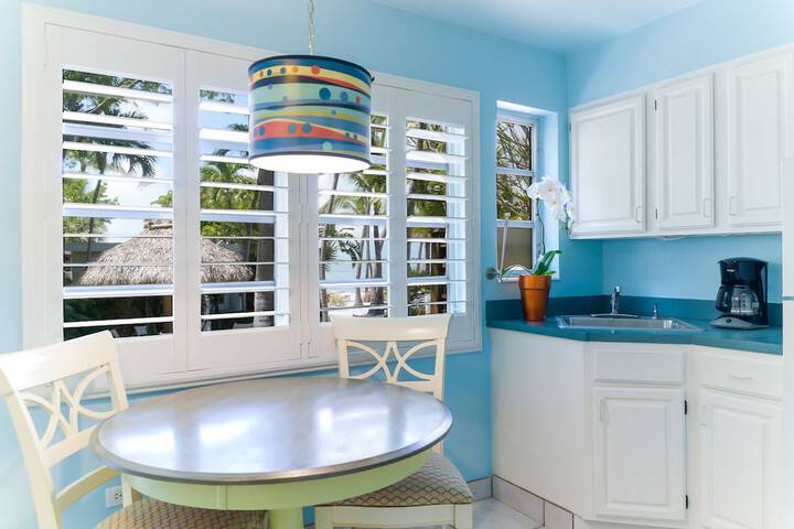 Kona Kai Resort and Gallery - Adults Only