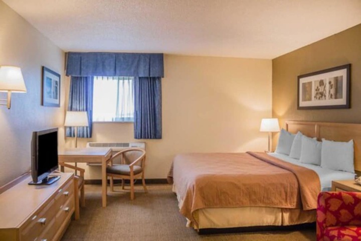 Quality Inn Port Clinton Waterfront