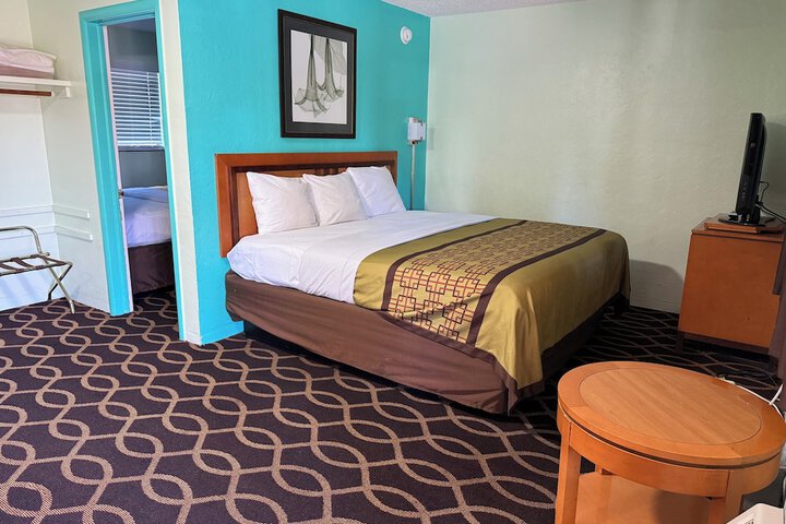 Klamath Motor Lodge