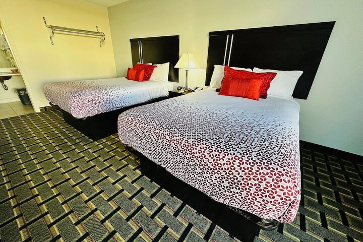 Room 37 of 60