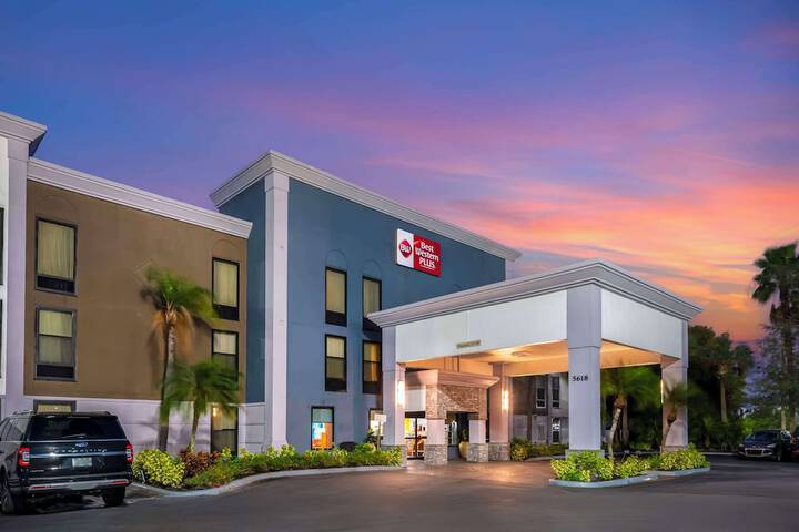 Hotel 2 of 25