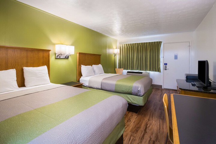 Motel 6 Parkersburg WV