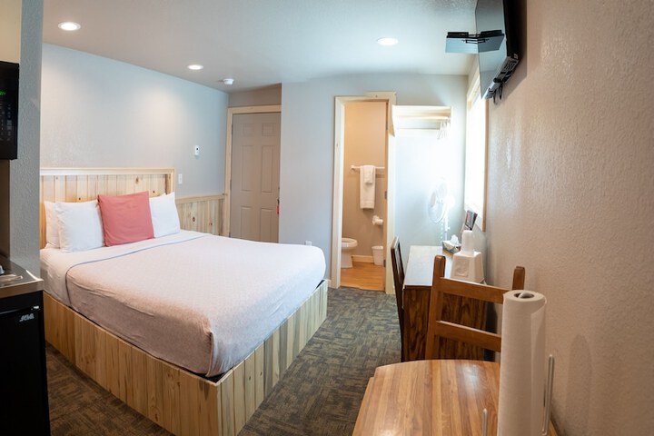 Room 8 of 67