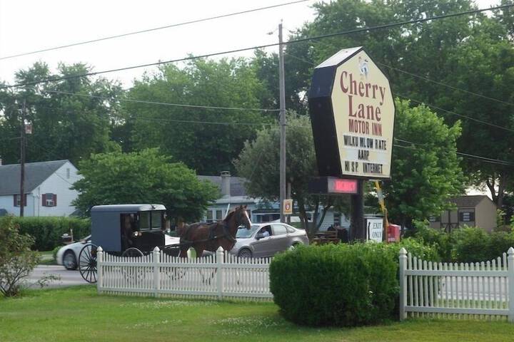 Cherry Lane Motor Inn
