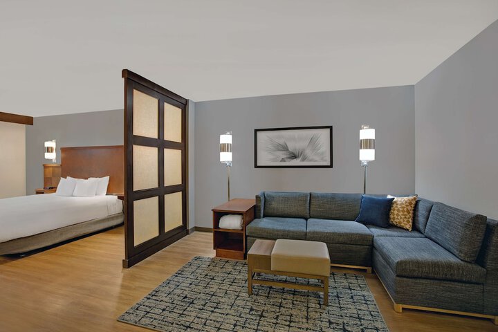 Hyatt Place Jackson / Ridgeland