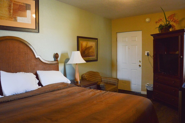 Room 18 of 39