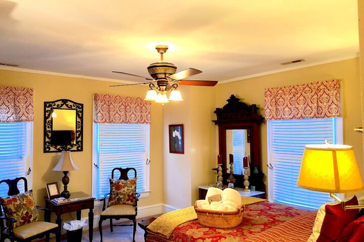 Room 20 of 44