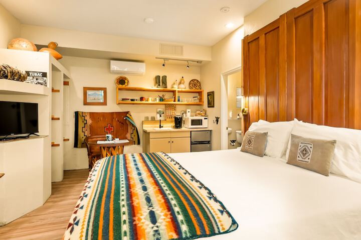 Tubac Country Inn