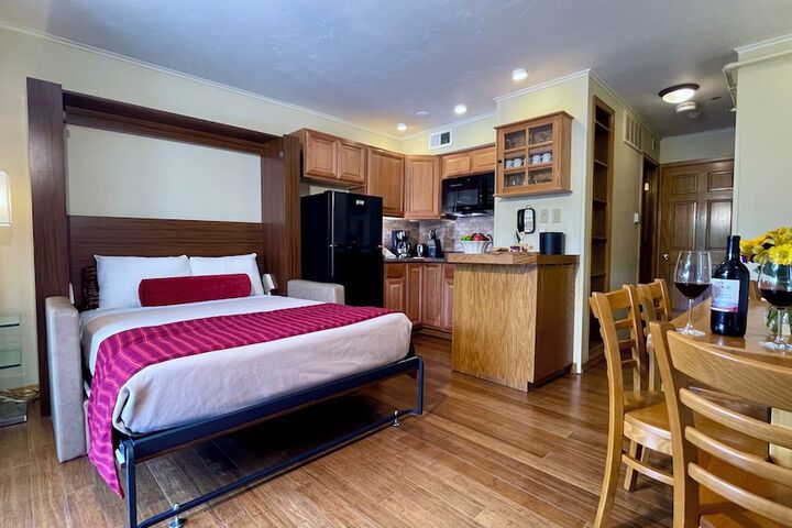 Room 20 of 40