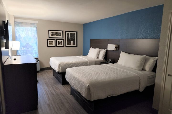 La Quinta Inn & Suites by Wyndham Houston Stafford Sugarland