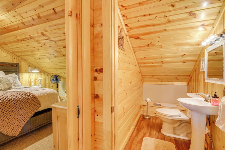 Modern Cabin w / Grill Near Golf & Bass Fishing!