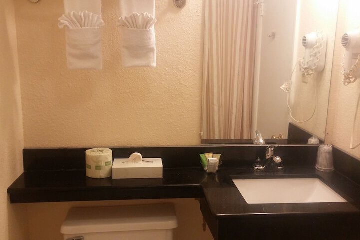 Room 28 of 55