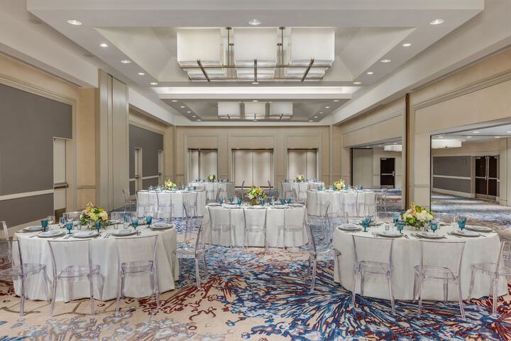 Ballroom/Hall 60 of 70