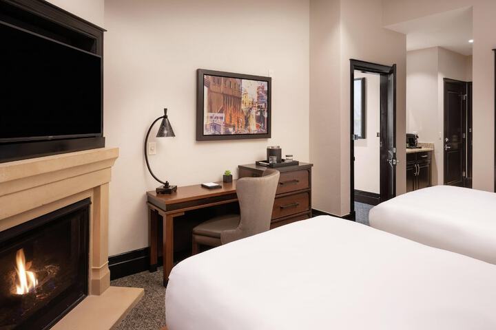 Waldorf Astoria Park City